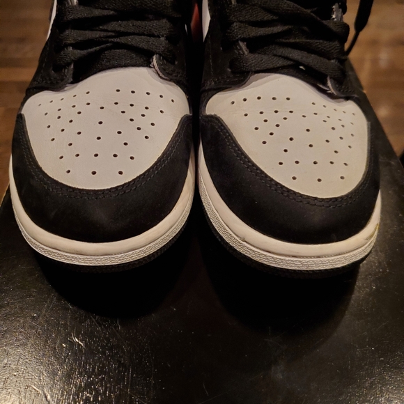 Jordan 1 High Retro VALENTINE'S DAY 2017. - Picture 2 of 6